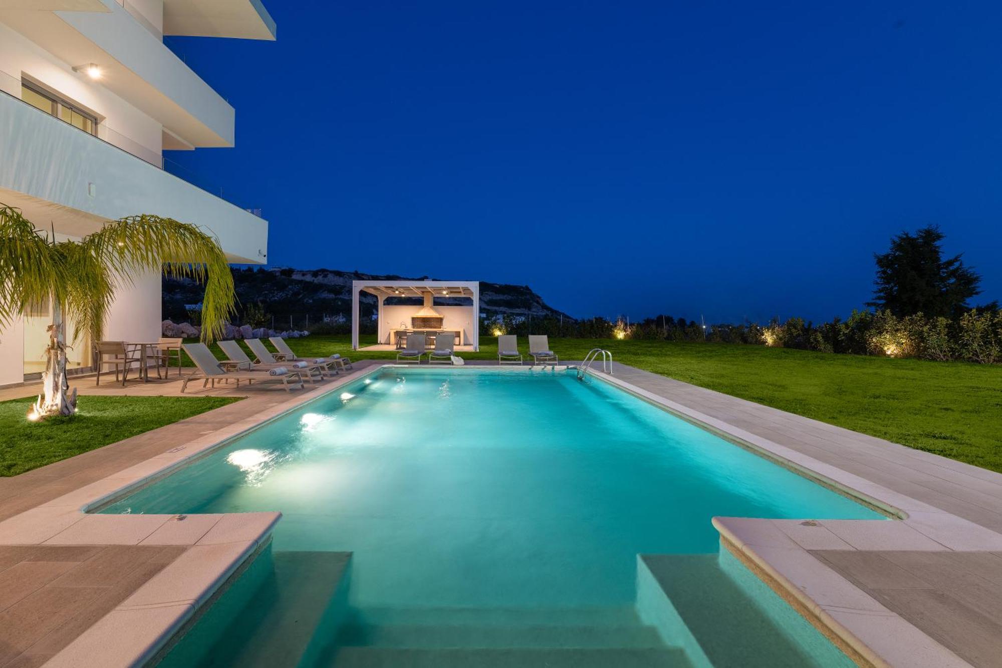 Pantheon Luxury Villas Rhodes Island อาฟานโท ภายนอก รูปภาพ